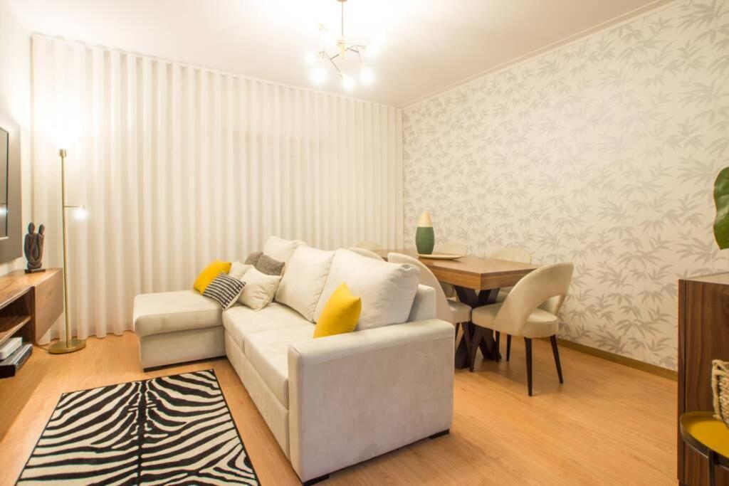 Modern Apartment In Coimbra City Center Εξωτερικό φωτογραφία